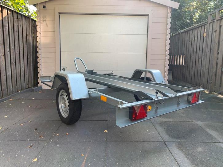 • ZGAN Motortrailer Geschikt Voor Maximaal 1 Motor •, Auto diversen, Aanhangers en Bagagewagens, Zo goed als nieuw, Ophalen of Verzenden