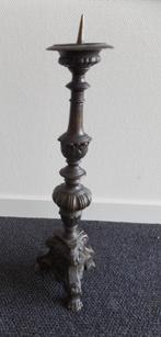 kerk kandelaar brons lang 68 cm., Antiek en Kunst, Ophalen of Verzenden, Koper of Brons