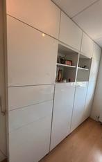 Hoogglans witte  Bestâ Wandkast van Ikea. Losse elementen, Huis en Inrichting, Ophalen, Overige materialen, 200 cm of meer, Zo goed als nieuw