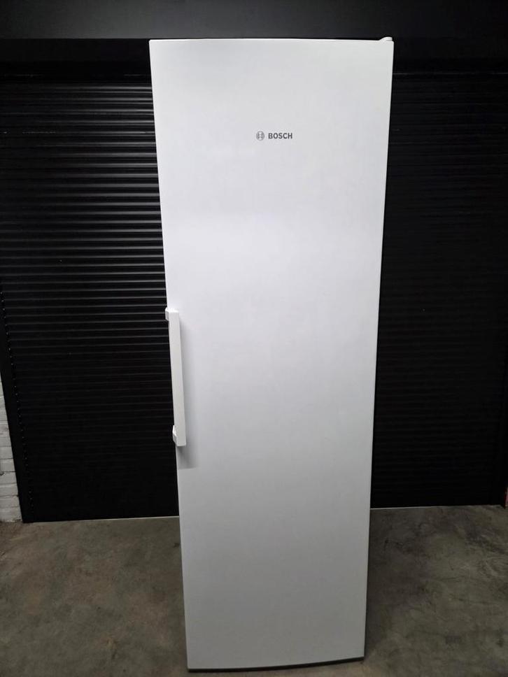 Bosch diepvries no frost, Witgoed en Apparatuur, Vriezers en Diepvrieskisten, Zo goed als nieuw, 160 cm of meer, 60 tot 90 cm