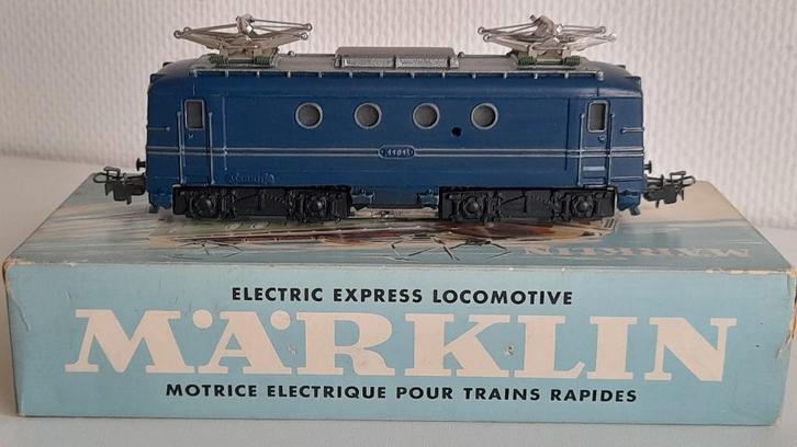 MARKLIN H0(3013)ELEKTRISCHE LOCOMOTIEF 1101 VAN DE NS(OVP), Hobby en Vrije tijd, Modeltreinen | H0, Gebruikt, Locomotief, Wisselstroom