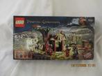Lego 4182 Pirates of the Caribbean. The Canibal Escape, Kinderen en Baby's, Speelgoed | Duplo en Lego, Ophalen of Verzenden, Zo goed als nieuw