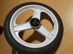 Malaguti Fifty velg front wheel velgen wiel 16 band Wit Rim, Minder dan 16 inch, Gebruikt, Ophalen of Verzenden, Aluminium