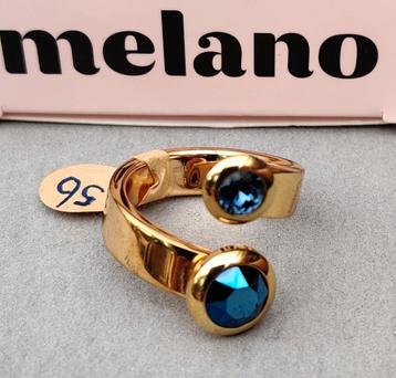 MELANO ring met Vivid knopjes d.blauw