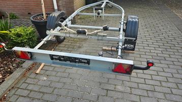 Boottrailer trailer voor boten tot circa 4,30 meter beschikbaar voor biedingen