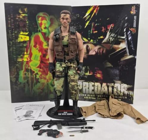 Hot Toys - MMS72 - PREDATOR - Major Alan Dutch Schaefer, Verzamelen, Film en Tv, Actiefiguur of Pop, Verzenden