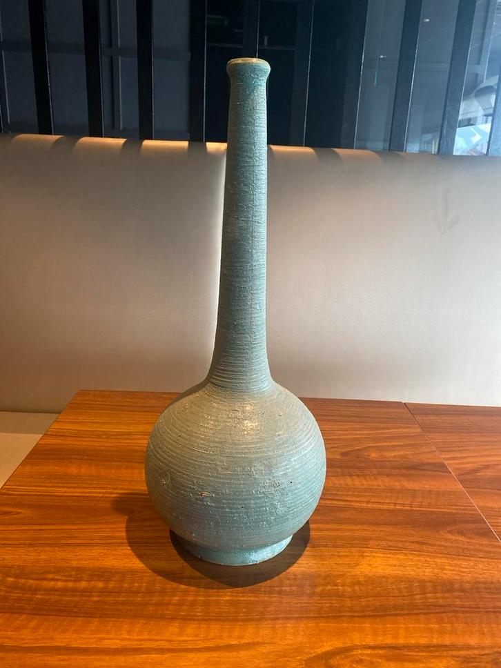 Jade Groene Vaas, Huis en Inrichting, Woonaccessoires | Vazen, Zo goed als nieuw, Groen, 50 tot 75 cm, Aardewerk of Porselein