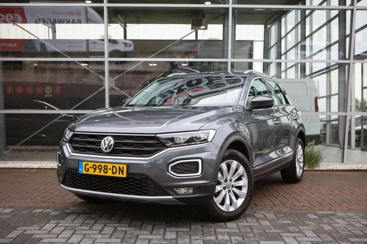 Volkswagen T-Roc 1.5 TSI Sport, Auto's, Volkswagen, Bedrijf, T-Roc, ABS, Adaptive Cruise Control, Airbags, Airconditioning, Bluetooth