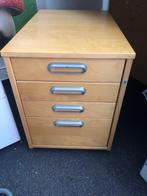 Bureau ladekast, Ophalen, Met wielen, Zo goed als nieuw, Bureau