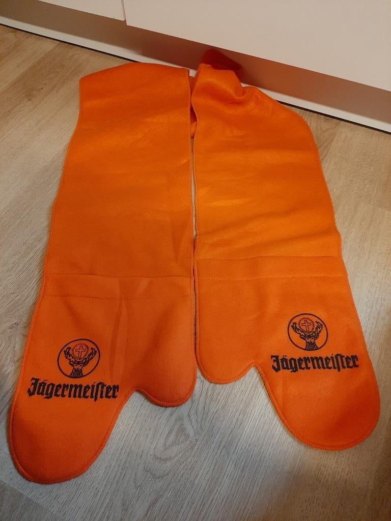 Jagermeister sjaal met handschoenen eraan, Ophalen of Verzenden, 158 t/m 164, Handschoenen