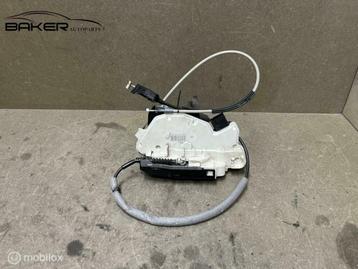 Deurslot mechaniek Linksvoor Seat Ibiza 6J 8-17 5N1837015D beschikbaar voor biedingen