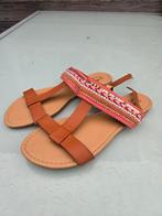 Te koop sandalen, Ophalen, Nieuw, Sandalen of Muiltjes