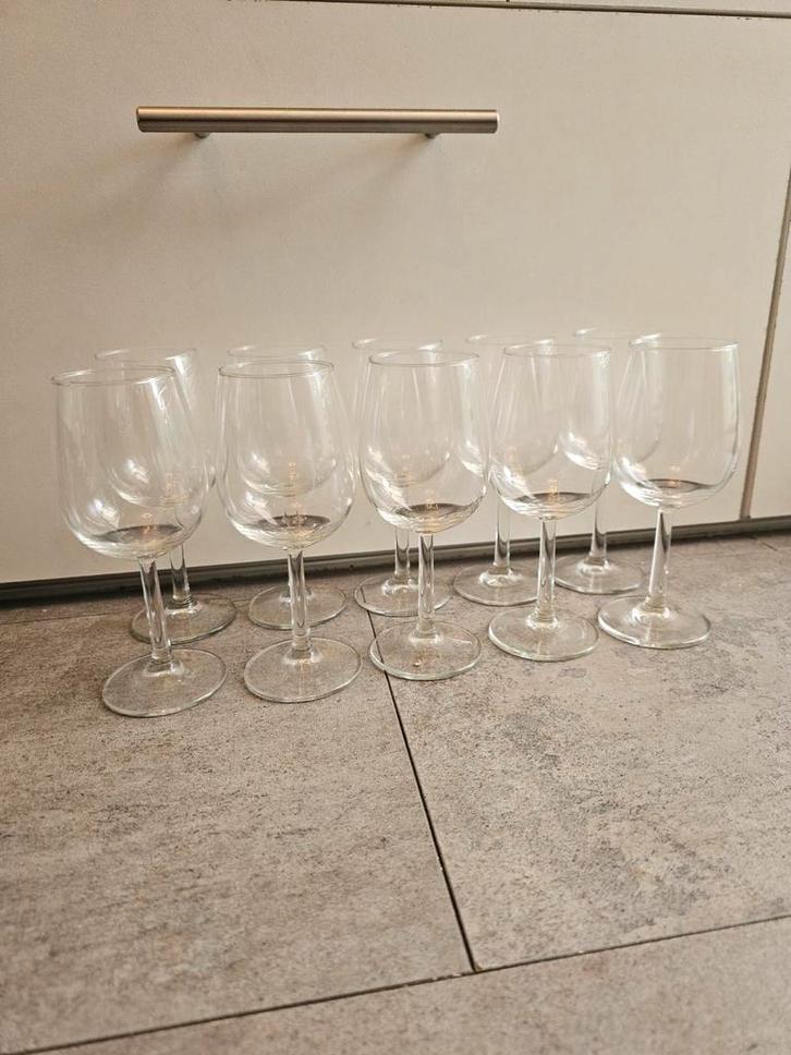 Wijnglazen, sappen en heldere glazen - 10 stuks, Huis en Inrichting, Keuken | Servies, Zo goed als nieuw, Glas of Glazen, Effen