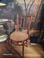 Aangeboden: THONET FISCHEL Bistro Stoel., Huis en Inrichting, Stoelen, Ophalen, Gebruikt, Bruin, Eén