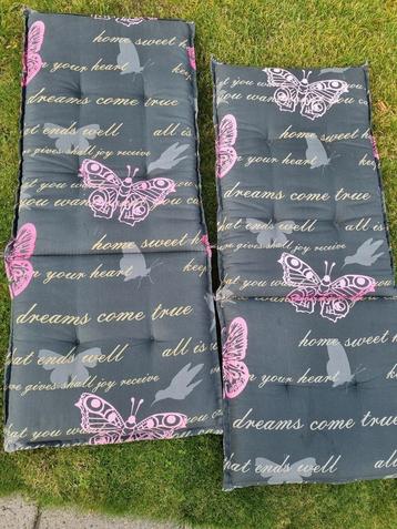 Tuinstoel kussens 2 stuks vlinder beschikbaar voor biedingen