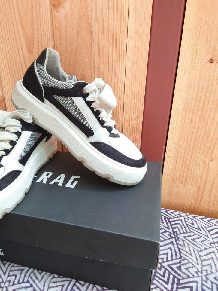 Sneaker Red Rag maat 39 nauwelijks gedragen, Kleding | Dames, Schoenen, Zo goed als nieuw, Sneakers of Gympen, Wit, Ophalen of Verzenden
