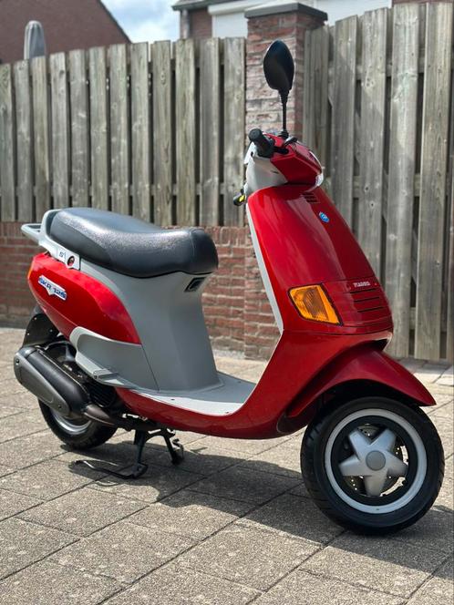 Skr 125cc Nieuwstaat! 4421 KM! Duits! ZGAN! (Tph skipper 125, Fietsen en Brommers, Scooters | Vespa, Benzine, Ophalen