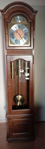 Eiken staande klok, Ophalen