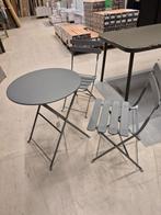 Grijs bistrosetje voor buiten - tafel met krassen, Overige materialen, Gebruikt, Tuinset, Eettafel