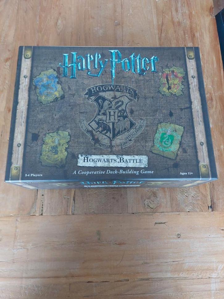 Harry Potter: Hogwarts Battle Bordspel, Hobby en Vrije tijd, Gezelschapsspellen | Bordspellen, Zo goed als nieuw, Een of twee spelers