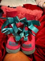 UGG Bailey Bow Roze Laarzen Maat 31, Ophalen of Verzenden, Gedragen, Roze, Lage of Enkellaarzen