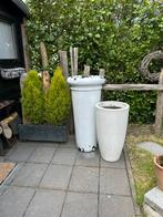 Twee bloembakken. OPHALEN € 15  voor twee️, Tuin en Terras, Regentonnen, 150 liter of meer, Ophalen, Zo goed als nieuw, Kunststof
