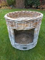 Kattenmand Designed by Lotte, Dieren en Toebehoren, Ophalen, Gebruikt, Riet