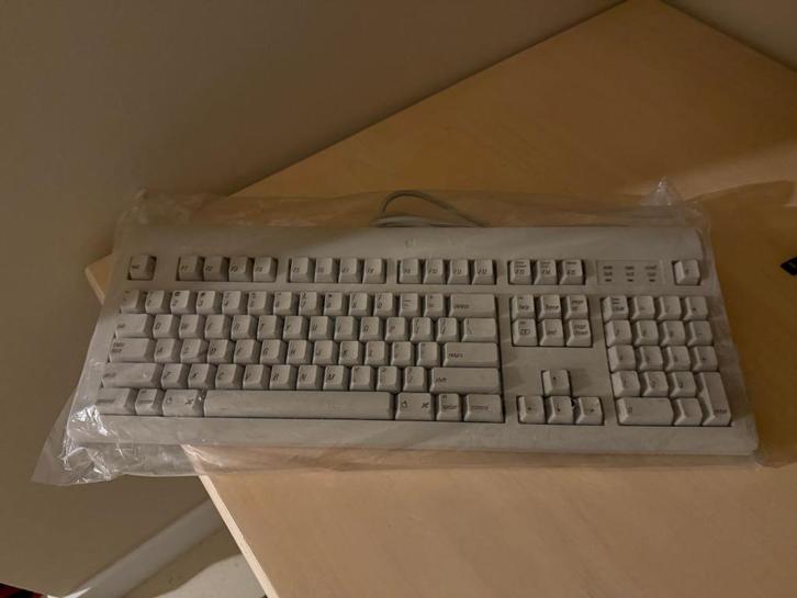 Apple AppleDesign Keyboard - nieuw, Computers en Software, Vintage Computers, Ophalen of Verzenden