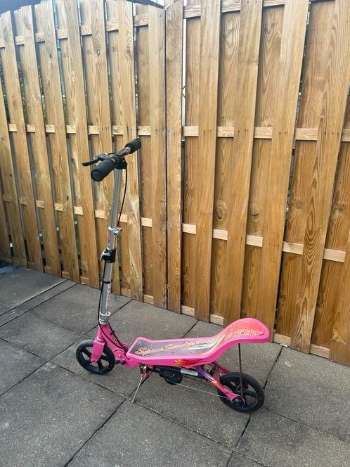 Leuke dames space scooter, Kinderen en Baby's, Speelgoed | Buiten | Speeltoestellen, Ophalen of Verzenden