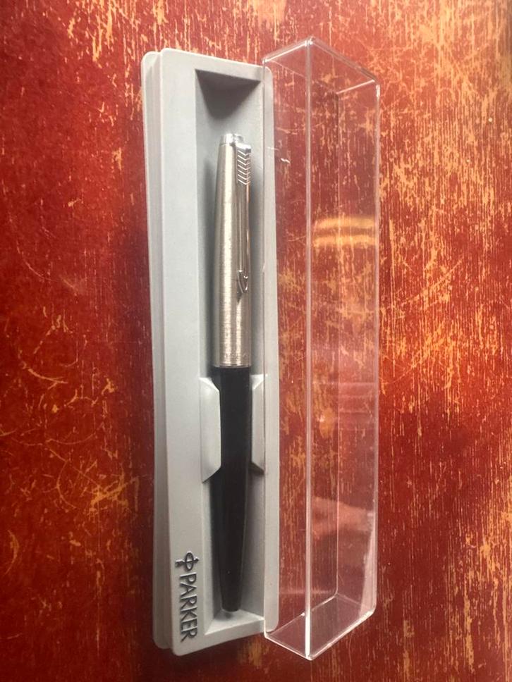 Vintage Parker pen in Doos - Antiek Kantoorartikel, Verzamelen, Pennenverzamelingen, Ophalen of Verzenden