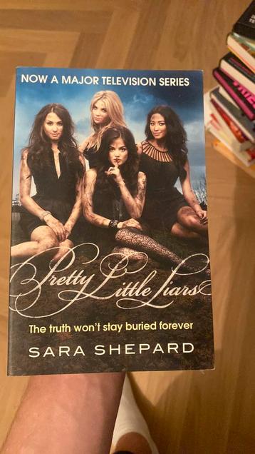 Boek Pretty Little Liars