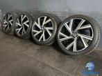 7mm! Originele VW Golf 8 5H Bergamo 18 inch zwarte velgen 5x, 18 inch, Gebruikt, -, -