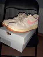 Nike air force 1 maat 38 5, Kleding | Dames, Schoenen, Nike air force 1, Beige, Ophalen of Verzenden, Zo goed als nieuw