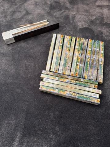 Design wierook houder beschikbaar voor biedingen