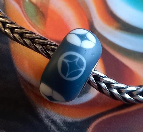 Trollbeads limited edition Kimono bead Mon 1, Sieraden, Tassen en Uiterlijk, Bedels, Nieuw, Trollbeads, Glas of Kristal, 1 bedel