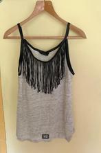 grijs linnen top met franje Eleven Paris mt XS, Kleding | Dames, Ophalen, Eleven Paris, Zo goed als nieuw, Zonder mouw