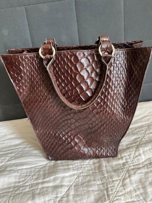 Zgn Italiaanse leren handtas., Sieraden, Tassen en Uiterlijk, Tassen | Damestassen, Zo goed als nieuw, Handtas, Bruin, Ophalen of Verzenden