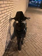 Piaggio Zip 80cc 2v brom, Fietsen en Brommers, Benzine, Maximaal 45 km/u, Gebruikt, Ophalen of Verzenden