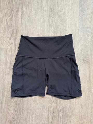 Gymshark Lifting Club zwarte short maat S beschikbaar voor biedingen