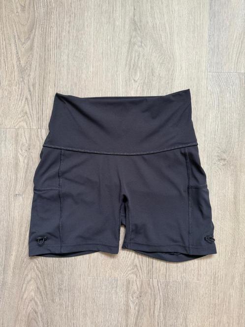 Gymshark Lifting Club zwarte short maat S, Kleding | Dames, Sportkleding, Zo goed als nieuw, Fitness of Aerobics, Maat 36 (S)