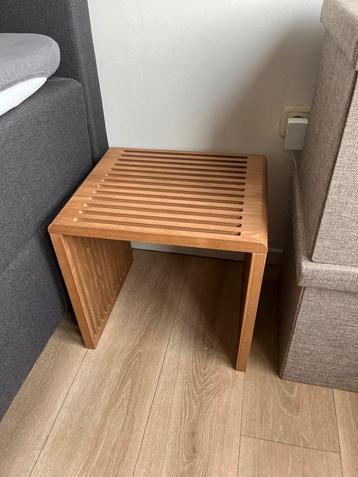 Japandi bijzettafeltjes (2 stuks) beschikbaar voor biedingen