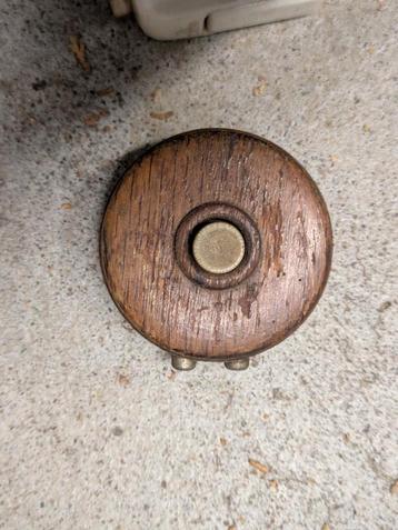 Antieke Deurbel Deurbelknop Houten Knop beschikbaar voor biedingen