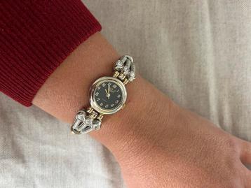 Vintage Y2K dames horloge beschikbaar voor biedingen