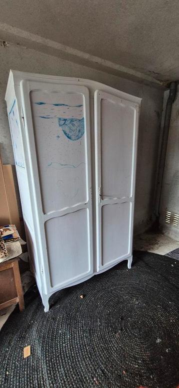 Queen Anne Kast - Kledingkast Opknapper voor Kinderkamer beschikbaar voor biedingen
