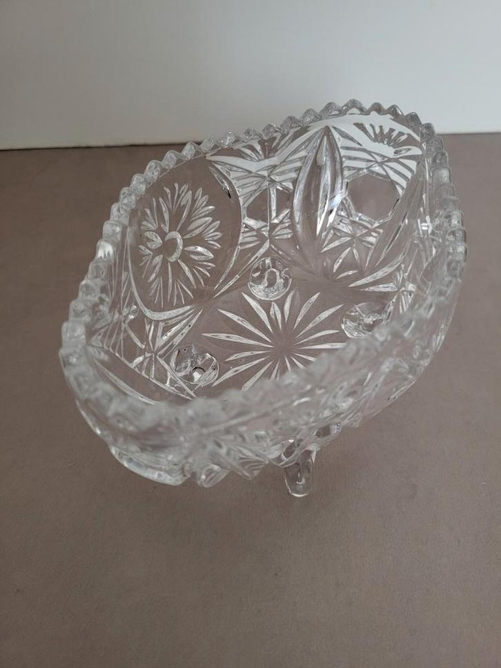 Bonbonschaaltje kristal / vintage, Huis en Inrichting, Woonaccessoires | Schalen en Manden, Zo goed als nieuw, Schaal, Overige vormen