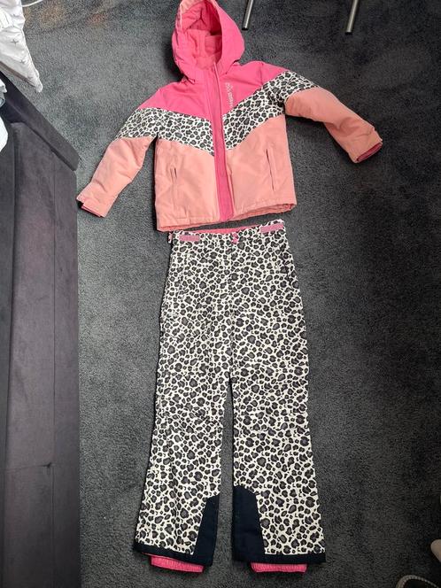 Leuk skipak van 29ft met alle bijbehorende skikleding mt 152, Kinderen en Baby's, Kinderkleding | Kinder-kledingpakketten, Zo goed als nieuw