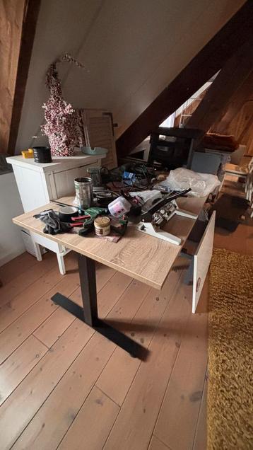 Verstelbaar bureau 120x60 - Super degelijk! beschikbaar voor biedingen