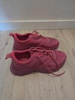 Nieuwe schoenen carnaval, Kleding | Dames, Schoenen, Ophalen of Verzenden, Nieuw, Sneakers of Gympen