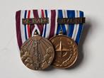 Medaille set HIM + nato ISAF 2 gesp Afghanistan, Ophalen of Verzenden, Landmacht, Nederland, Lintje, Medaille of Wings