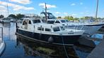 Motorboot met Kajuit - Klassieke Uitstraling, Watersport en Boten, Gebruikt, Staal, Diesel, Ophalen of Verzenden